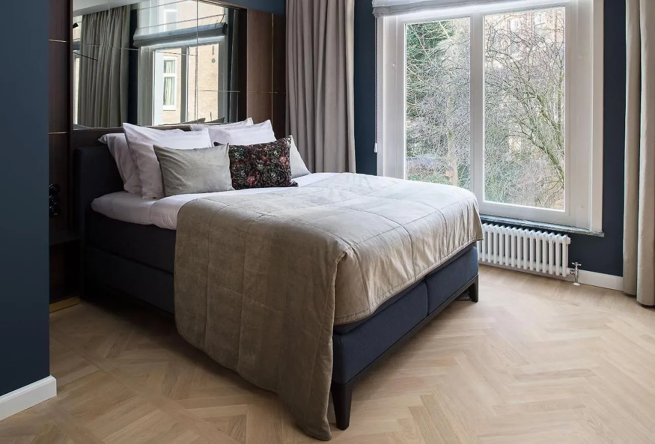 אמסטרדם Spinoza Suites 4*,  הולנד